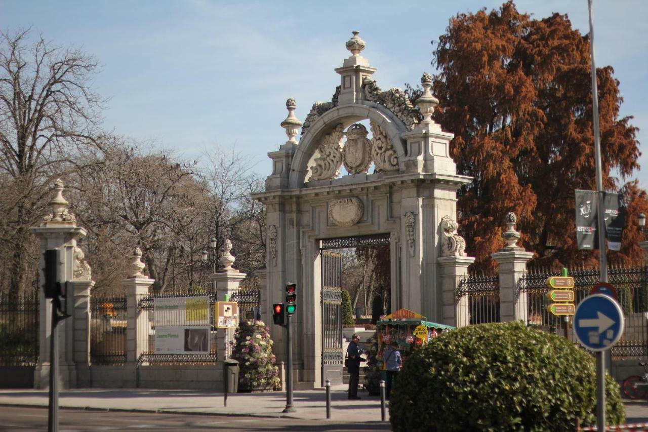 Cosy Apartment Prado Museum Madrid Buitenkant foto