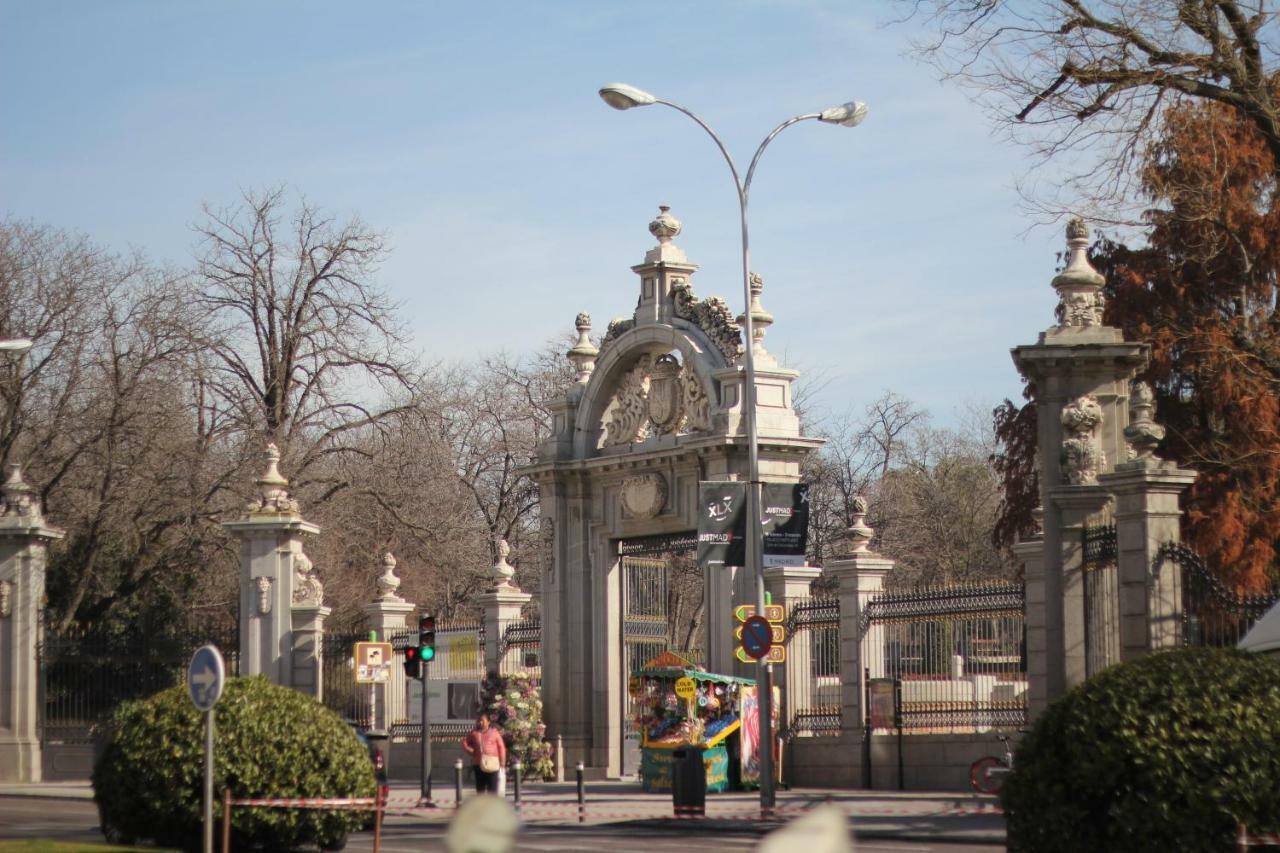 Cosy Apartment Prado Museum Madrid Buitenkant foto